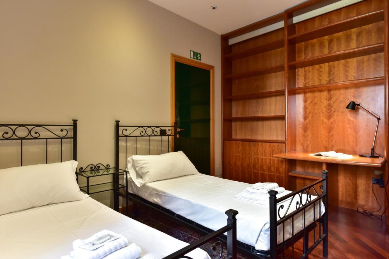 Elegant & Cozy Apartment In The Heart Of Róma Kültér fotó